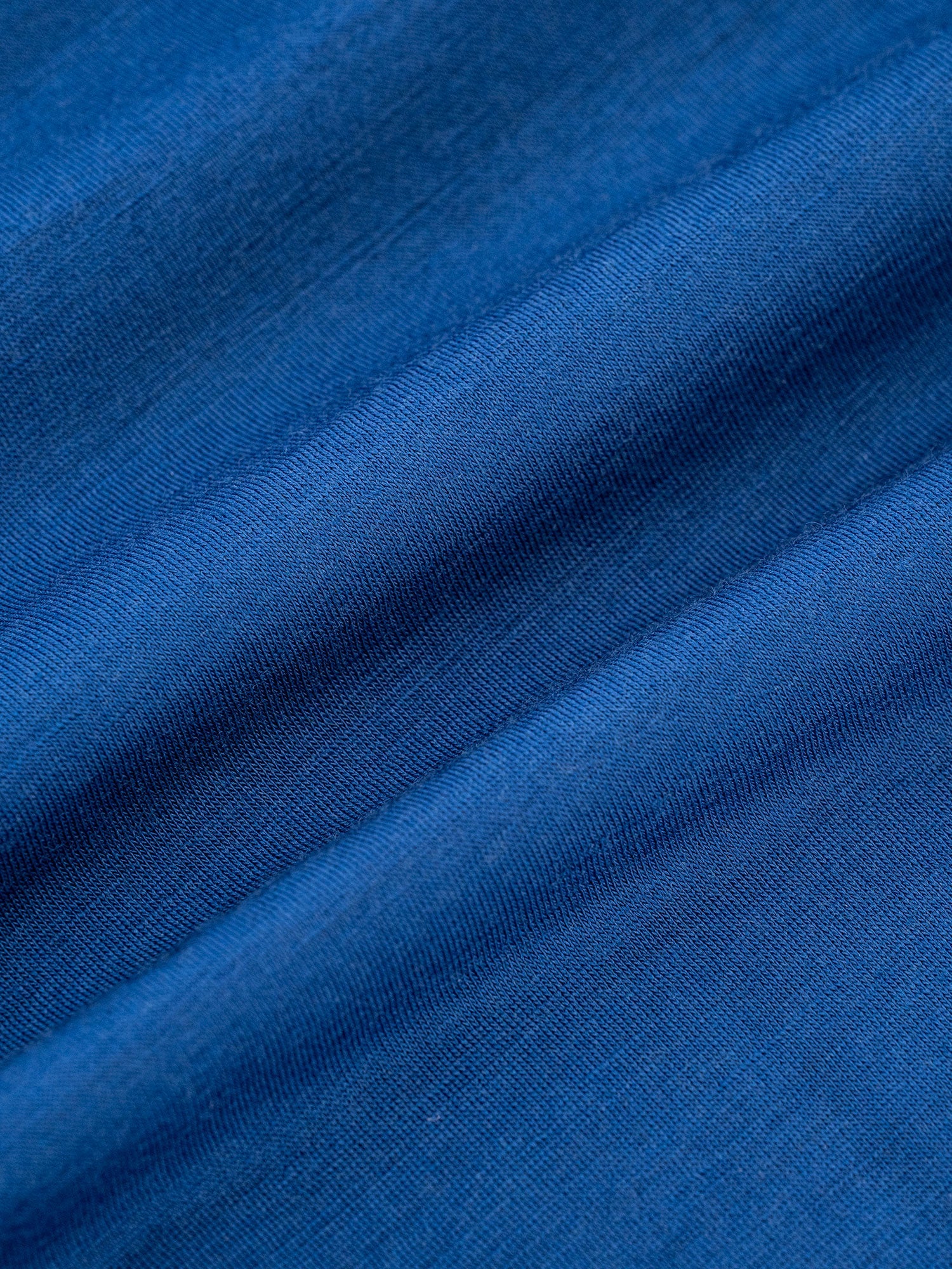 8570356